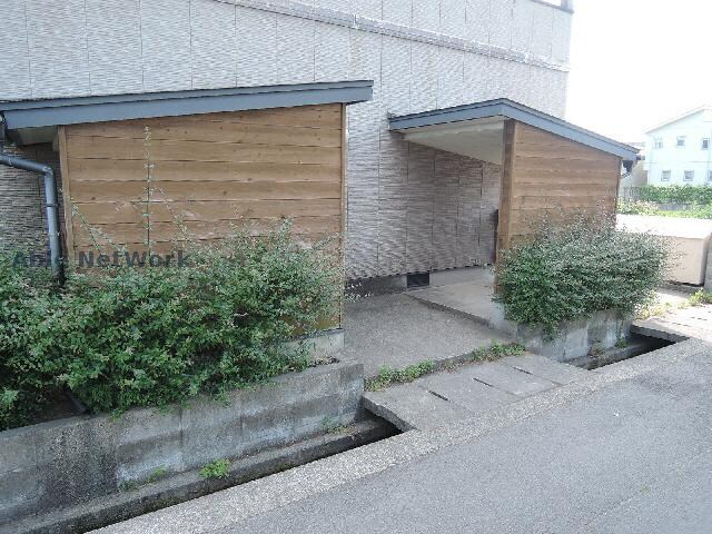 ハイツプリーマの物件外観写真