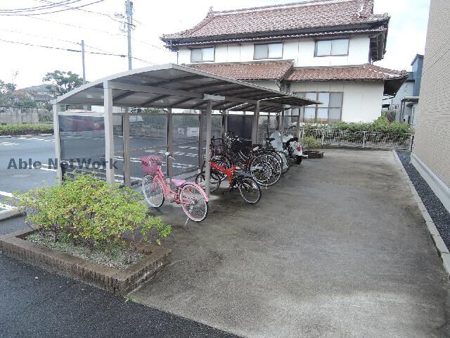 アヴァンツァーレの物件外観写真