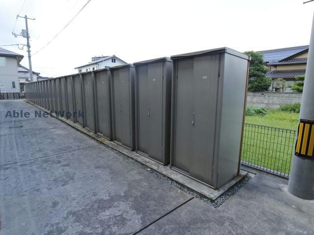 エレガンス姫原の物件外観写真