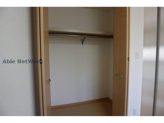 エレガンス姫原の物件内観写真