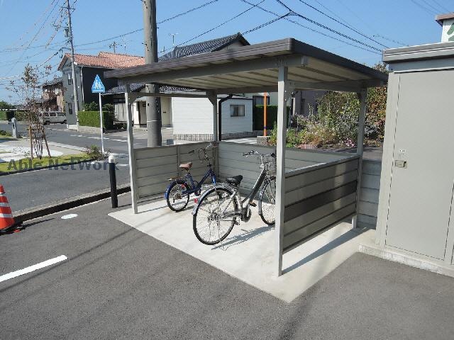 ウィステリアおおつの物件外観写真