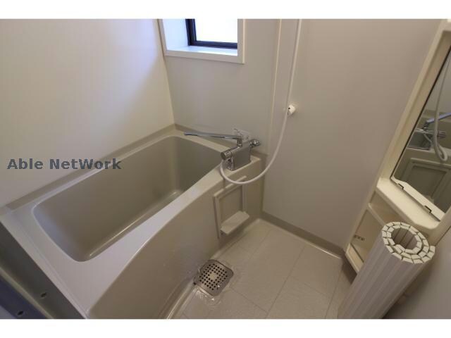 リビングタウン神原　B棟の物件内観写真