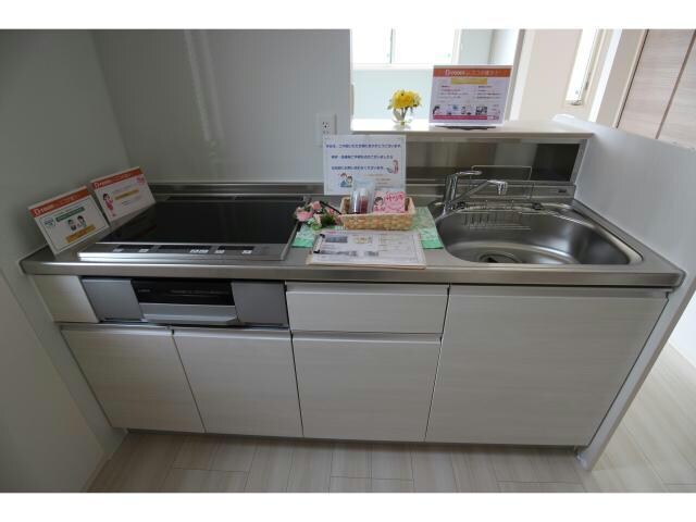 アベニーレ　Ⅱ棟の物件内観写真