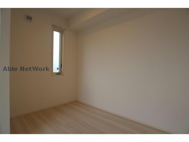 アベニーレ　Ⅱ棟の物件内観写真