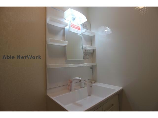 アベニーレ　Ⅱ棟の物件内観写真