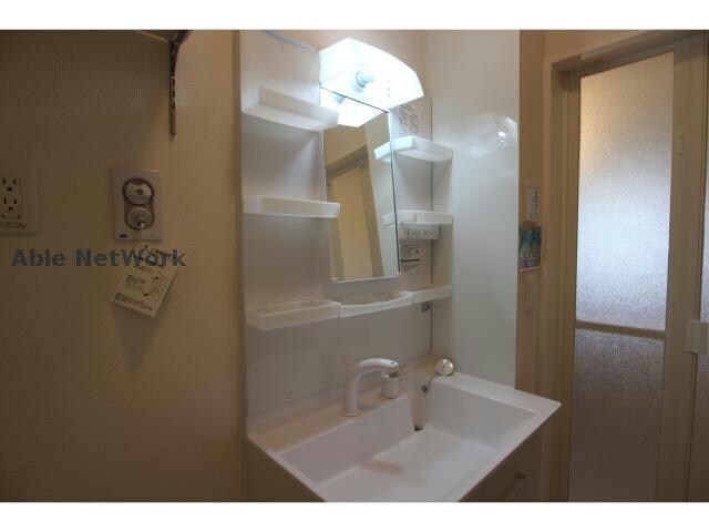 アベニーレ　Ⅱ棟の物件内観写真