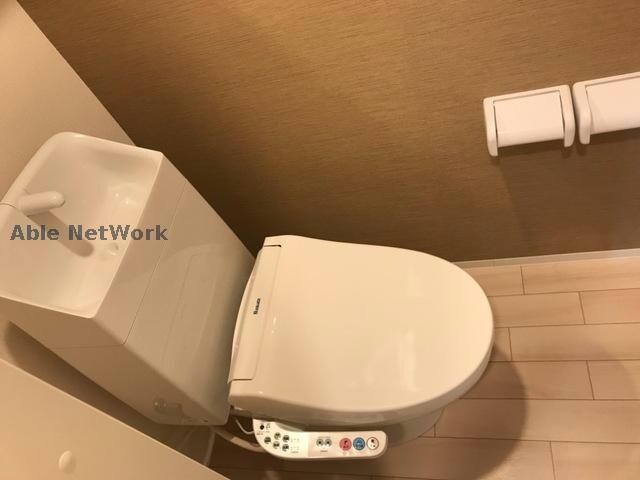 グラン・シャルム塩冶の物件内観写真