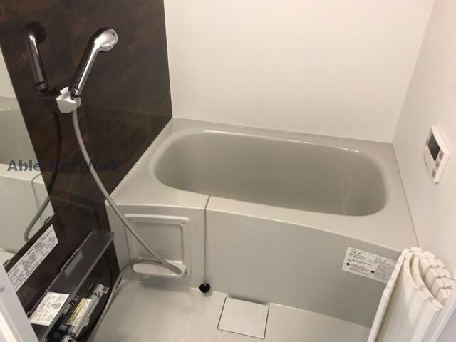 グラン・シャルム塩冶の物件内観写真