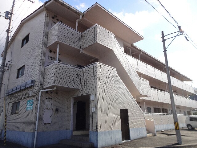 宇和島駅 車移動3分  2km 2階の物件外観写真