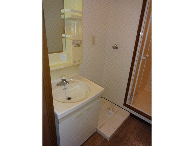 宇和島駅 車移動3分  2km 3階の物件内観写真