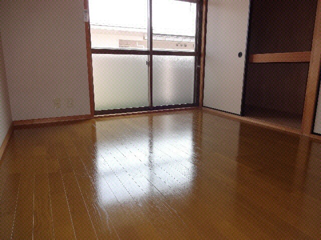 宇和島駅 車移動3分  2km 3階の物件内観写真