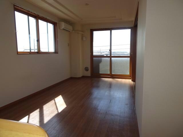 五井駅 バス9分  松ヶ島下車：停歩5分 3階の物件内観写真