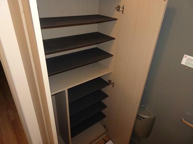 五井駅 バス12分  五井西４丁目下車：停歩5分 1階の物件内観写真