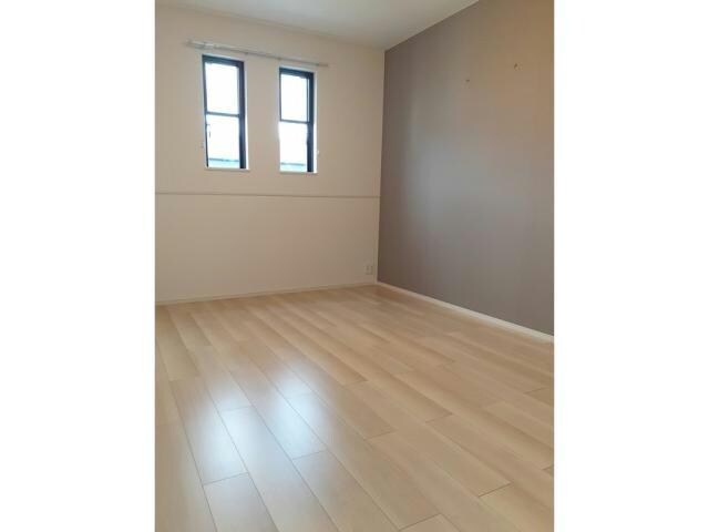 キャトル・セゾンⅢの物件内観写真