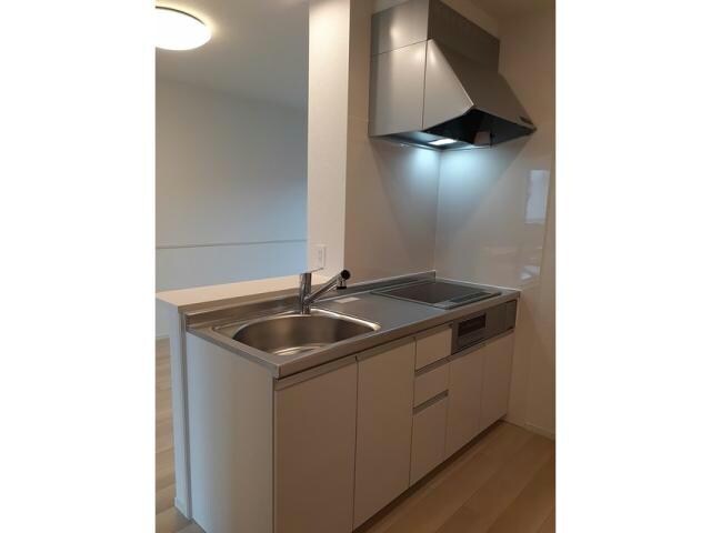 キャトル・セゾンⅢの物件内観写真