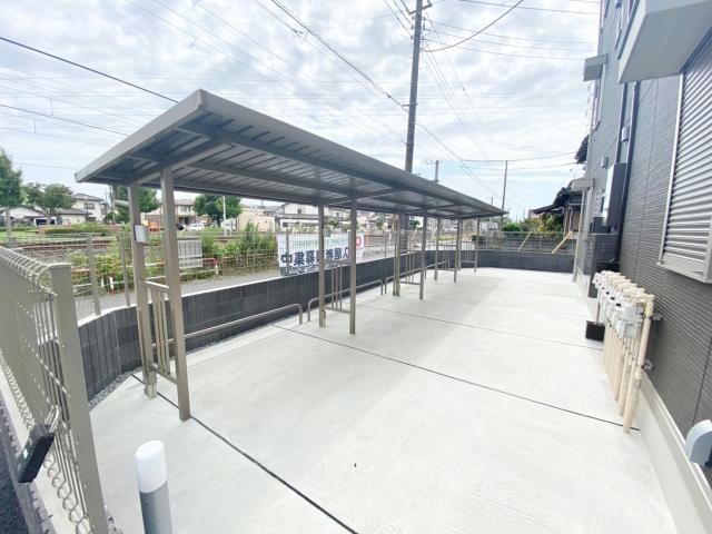 シャイングレイスの物件外観写真