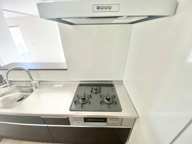 シャイングレイスの物件内観写真