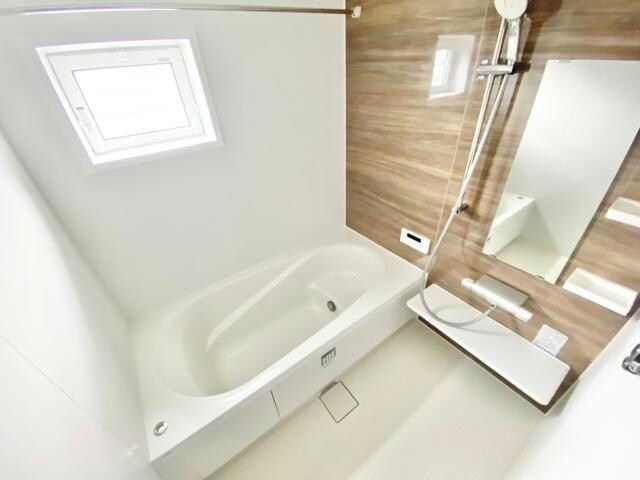 シャイングレイスの物件内観写真