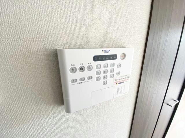 シャイングレイスの物件内観写真