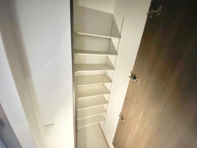 シャイングレイスの物件内観写真