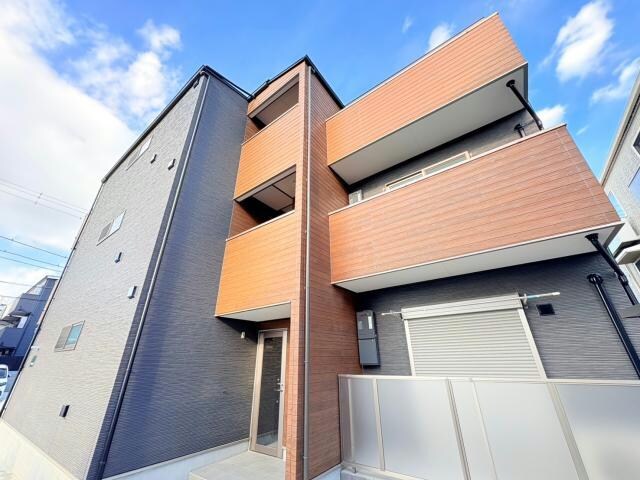 マロンクレールの物件外観写真