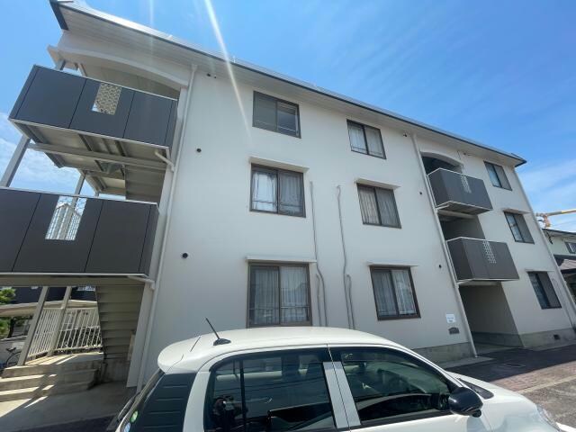 サンハイツ今枝の物件外観写真