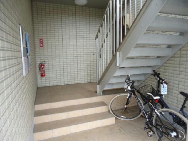 ムーンライトB棟の物件外観写真