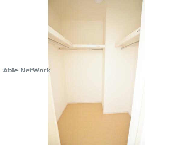 ヴィラ・グウルドイルの物件内観写真