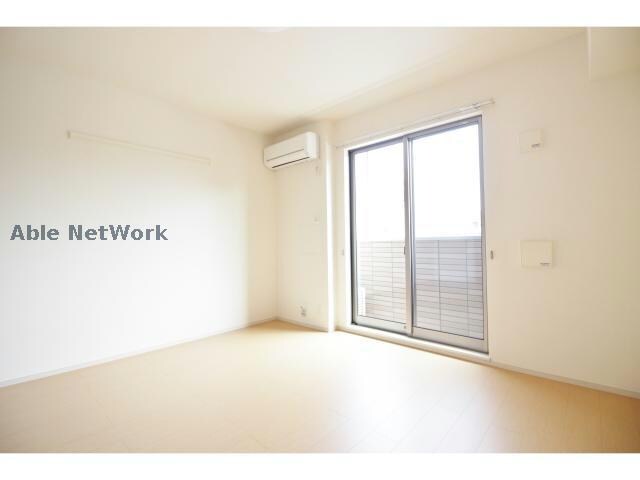 ヴィラ・グウルドイルの物件内観写真