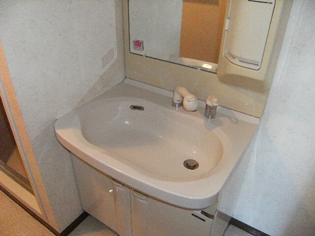 ダイヤモンドマンション2号館（熊谷市中西）の物件内観写真