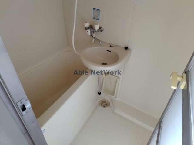 熊谷朝日第二ハイツ（熊谷市鎌倉町）の物件内観写真