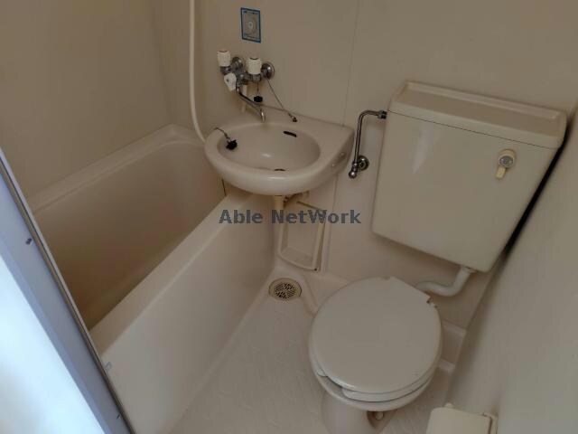 熊谷朝日第二ハイツ（熊谷市鎌倉町）の物件内観写真