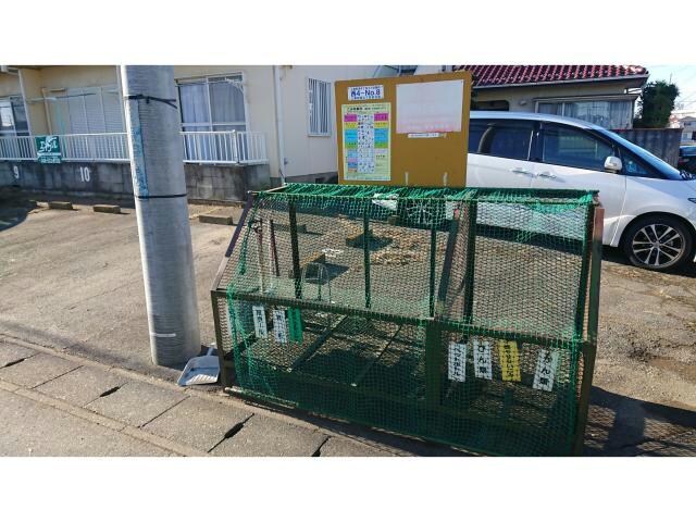 サンプラザ上柴Ｂ（深谷市上柴町西）の物件外観写真