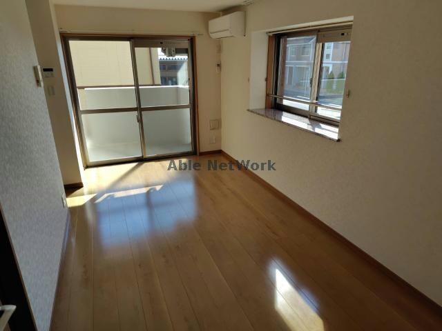 グランインカム曙（熊谷市曙町）の物件内観写真