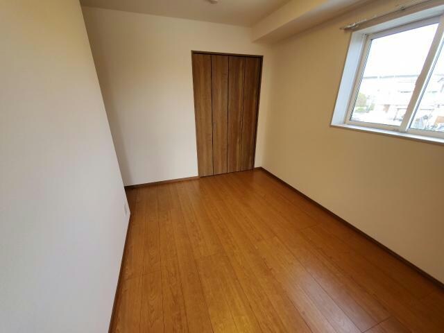 APL Ⅲ（アルムプレミアムリビング Ⅲ）の物件内観写真