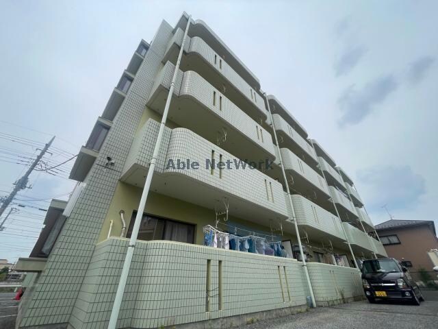 ラフェスタ深谷（深谷市上柴町西）の物件外観写真