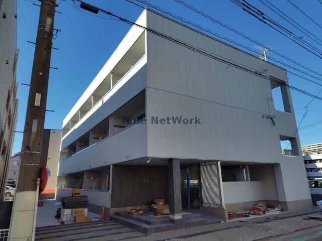APL Ⅳ（アルムプレミアムリビングⅣ）の物件外観写真