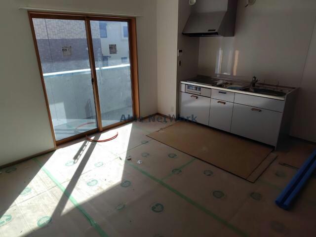 APL Ⅳ（アルムプレミアムリビングⅣ）の物件内観写真