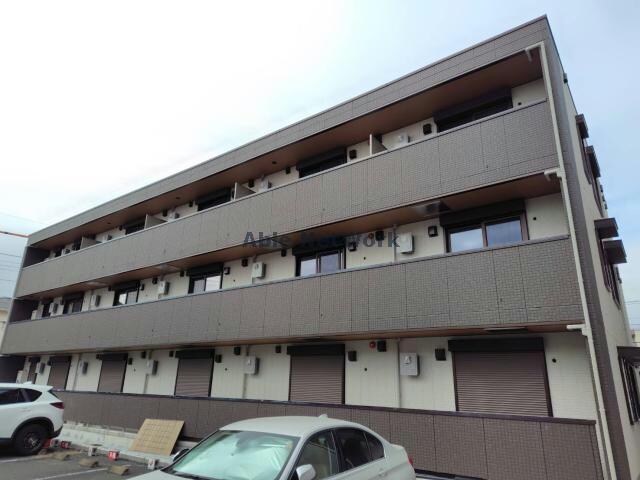 ノーブルヴィラ曙町（熊谷市曙町）の物件外観写真