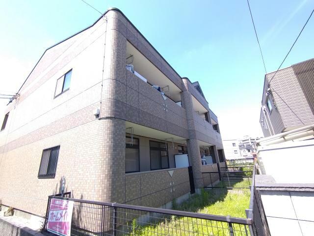 ガーデンハウスの物件外観写真