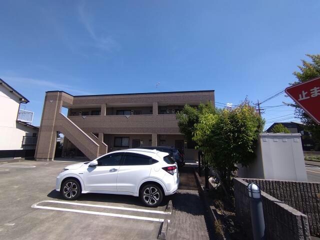 ガーデンハウスの物件外観写真