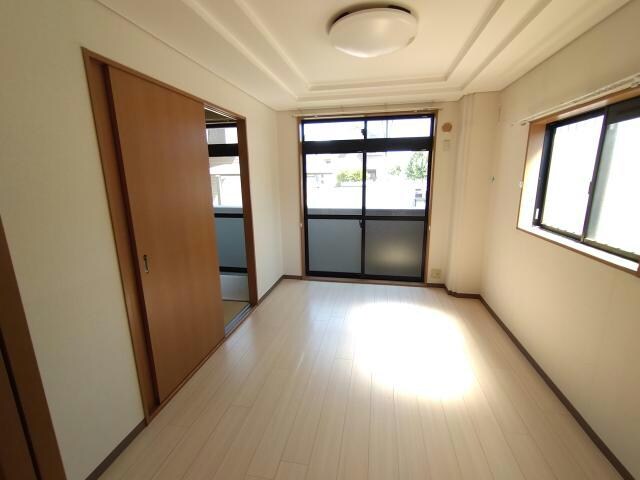 ガーデンハウスの物件内観写真