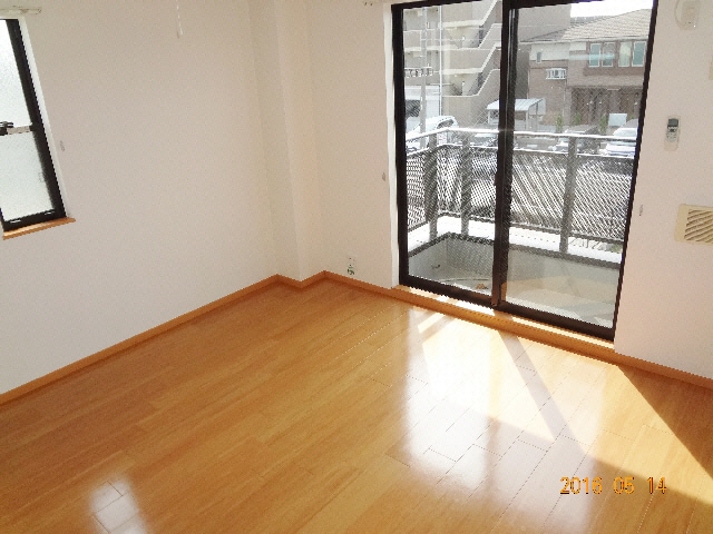 グランシャローⅡの物件内観写真