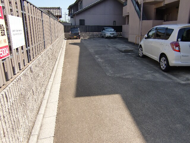 メゾン山木Ⅱの物件外観写真