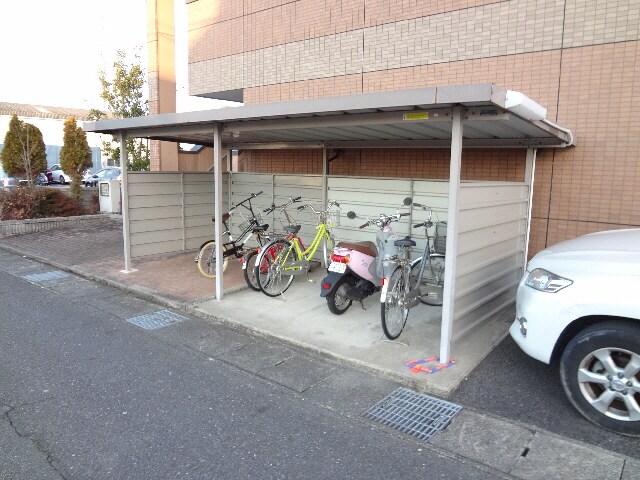 カームｆ本郷の物件外観写真