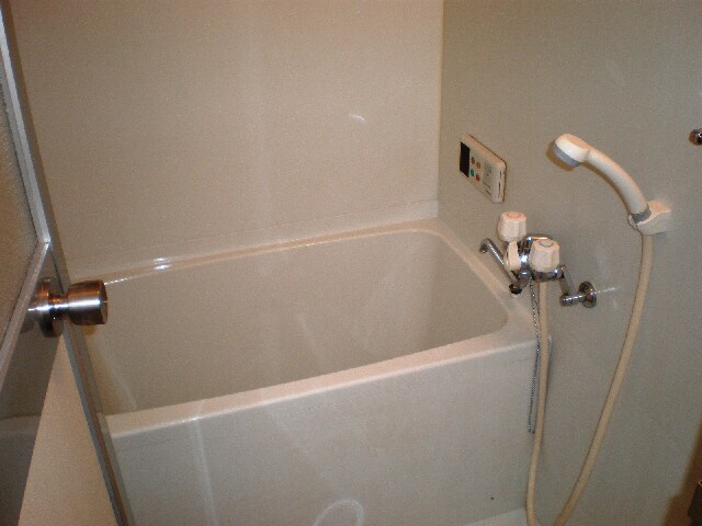 カームｆ本郷の物件内観写真