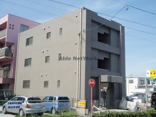 ルーセントハウスＭの物件外観写真