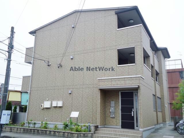 メゾンエスターブレの物件外観写真