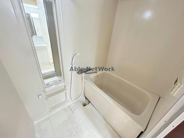 シンビリア花咲の物件内観写真