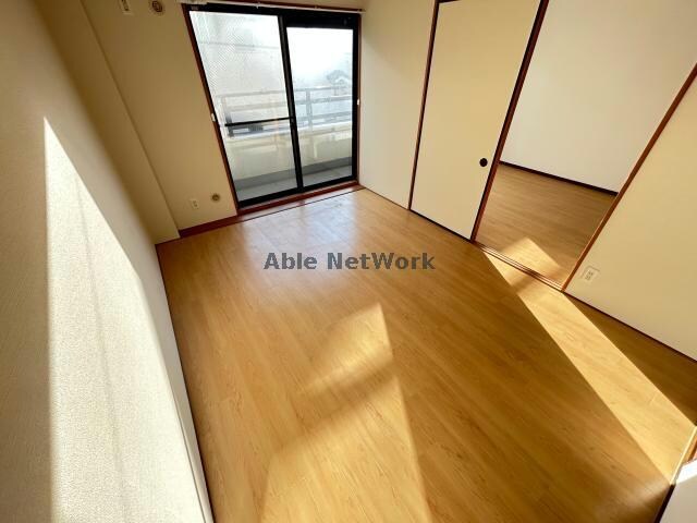 シンビリア花咲の物件内観写真